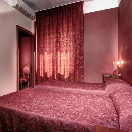 Imperial Guesthouse Roma Ngoại thất bức ảnh